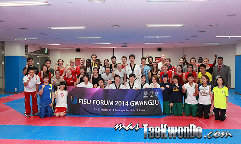 El foro ofrecido por el programa FISU 2014, realizado en Gwangju, Corea del Sur, tuvo una exitosa convocatoria de 250 personas el 19 de marzo recién pasado.