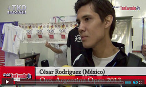 “MasTaekwondo TV” entrevistó al atleta Cesar Rodríguez de México, quien consiguió el pasado fin de semana (31 de agosto y 1 de septiembre), la medalla de Oro en la categoría sénior -54 Kg. en el “1er Argentina Open” (G-1), realizado en la ciudad de Buenos Aires.