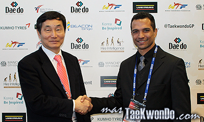 La empresa DIAS SPORTS, representada por el empresario Paulo Daniel Días, renovó contrato de representación exclusiva de la marca Daedo en Brasil y firmó contrato de patrocinio con la Confederación Brasilera de Taekwondo (CBTKD) hasta los Juegos Olímpicos de Río 2016.