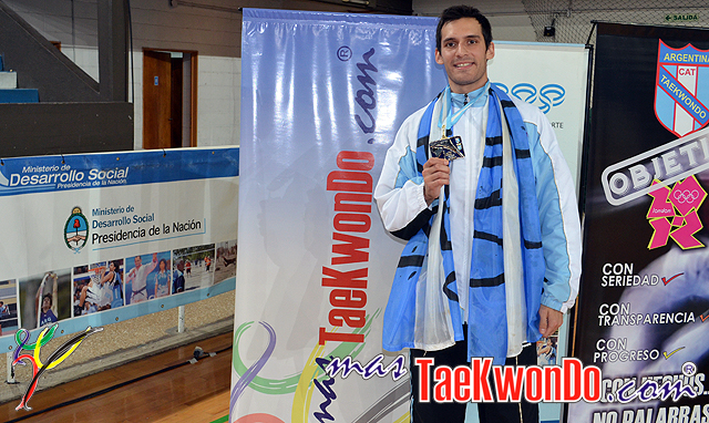 El seleccionado argentino de Taekwondo, con la presencia del campeón olímpico Sebastián Crismanich, comenzó su preparación en CeNARD (Centro de Alto Rendimiento Deportivo) a 60 días del arranque de los Juegos Odesur.