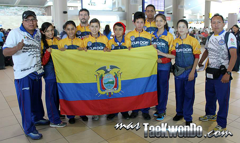 Equipo cadetes de taekwondo de Ecuador