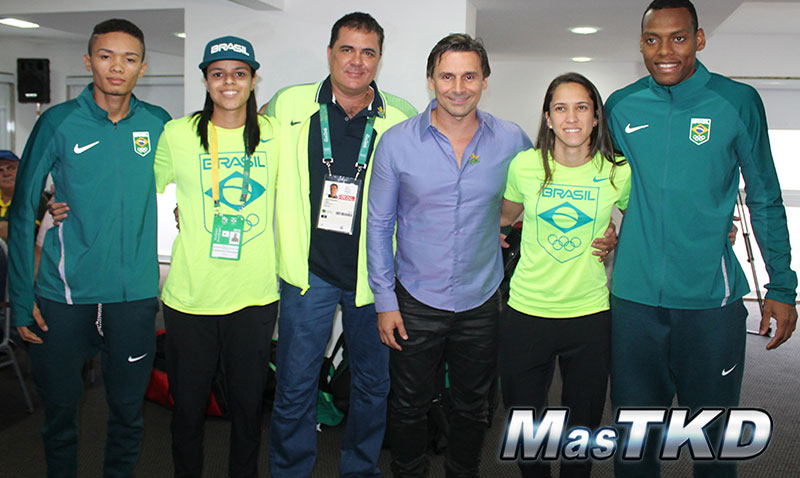 Conferencia de prensa del equipo olímpico de Brasil
