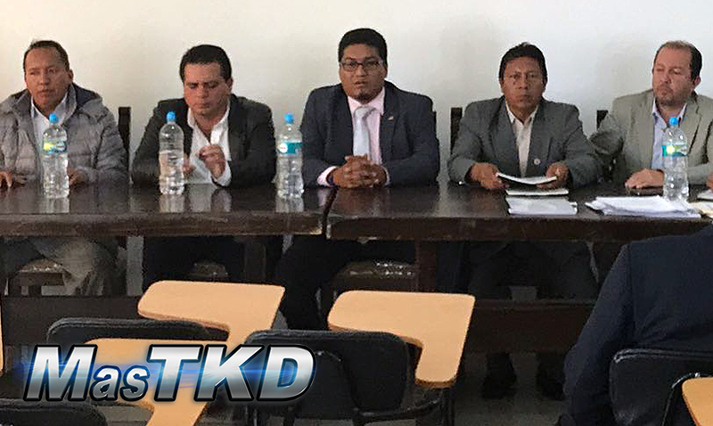 Víctor Hugo Quishpe reelecto en Ecuador