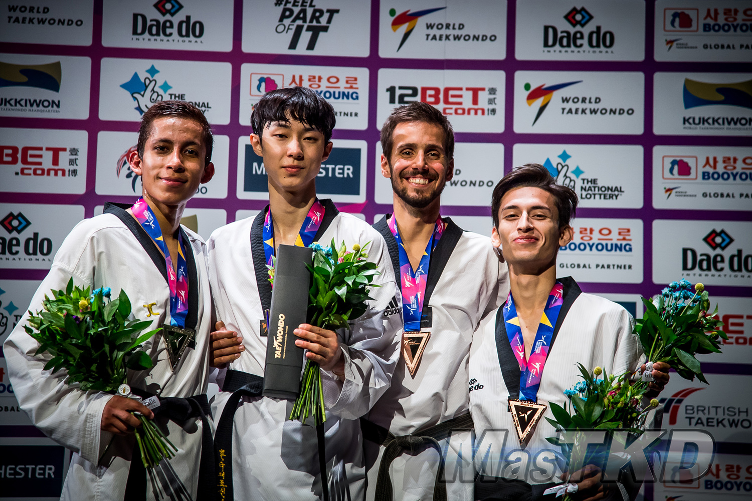 Podium_M-58_Manchester-2019-World-Taekwondo-Championships_mT