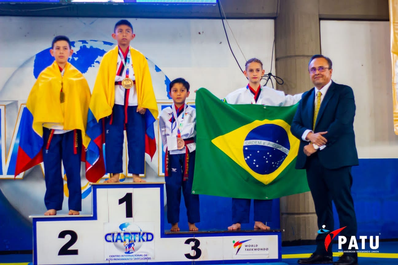 Brasil conquista duas medalhas de bronze no Pan-Americano Infantil de Taekwondo
