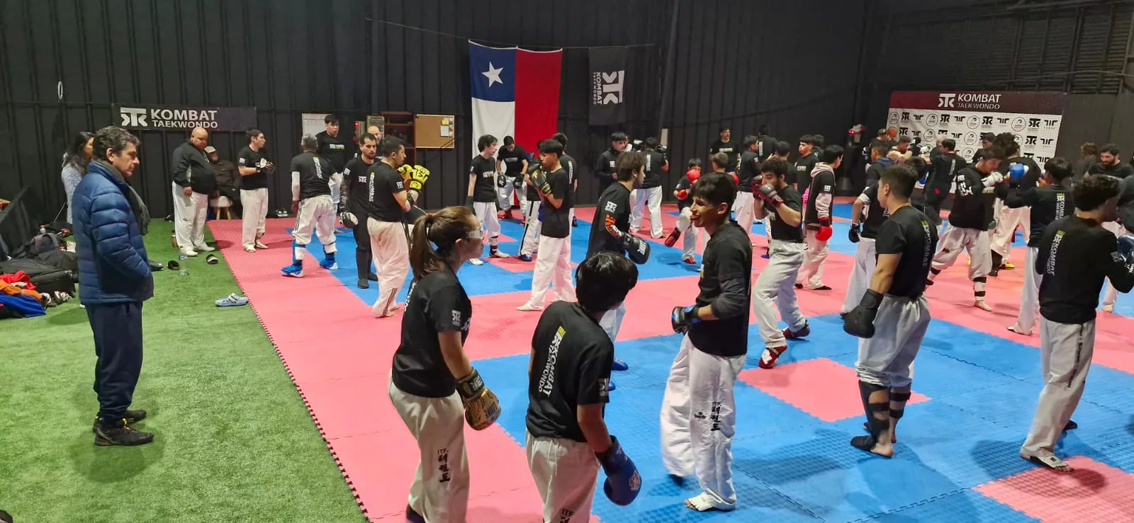 Exitoso Campamento de Entrenamiento Marcial Kombat Taekwondo en Chile